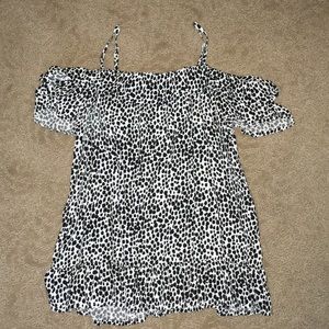 Old Navy off the shoulders cheetah print shirt